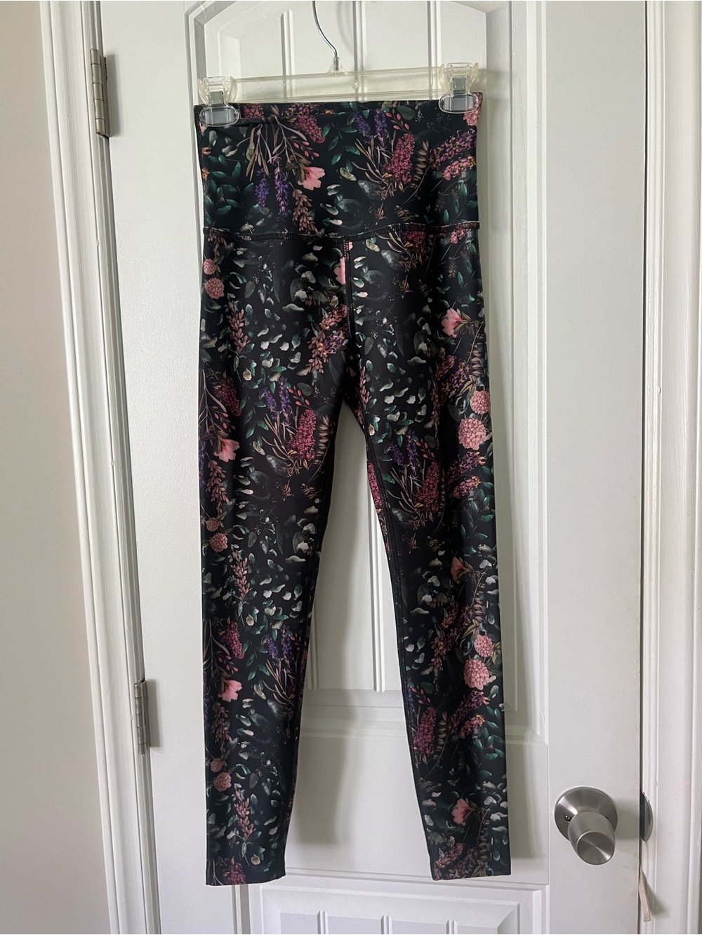 Beyond Yoga Full Length High Waisted Floral Pattern Legging